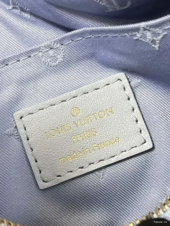 Affordable OVER THE VUITTON MOON LOUIS 0704
